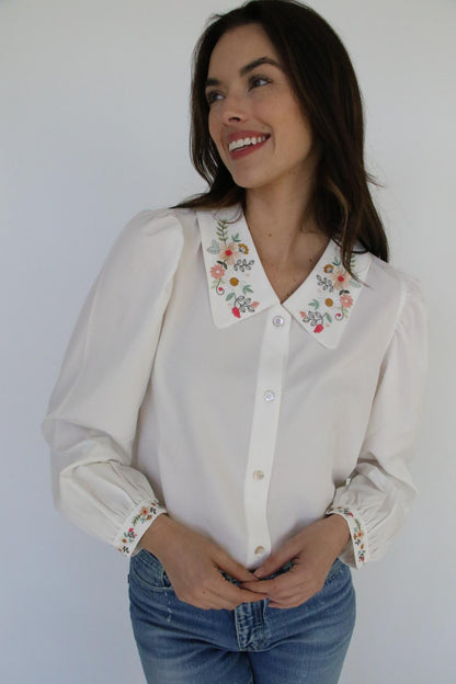 TH2782 S170 IVORY EMBROIDERY FLORAL COLLAR BLOUSE (1 Piece)