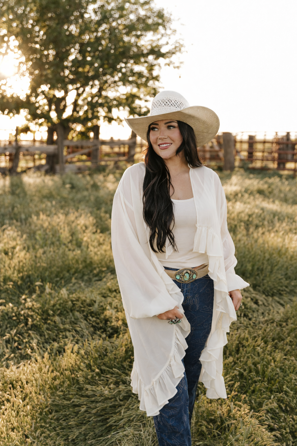 TH5004 S147 IVORY CAPE  (1 Piece)