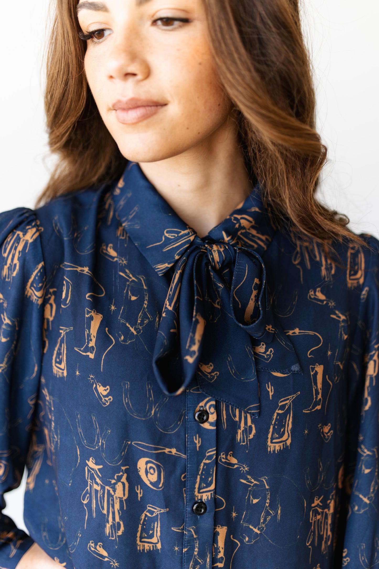 TH11-1 NAVY WESTERN ELEMENTS BLOUSE (7 PIECE)