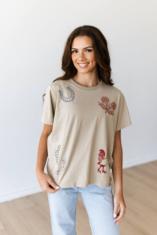 TH1401 TAN CHICKEN EMBROIDERY TEE (7 PIECE)