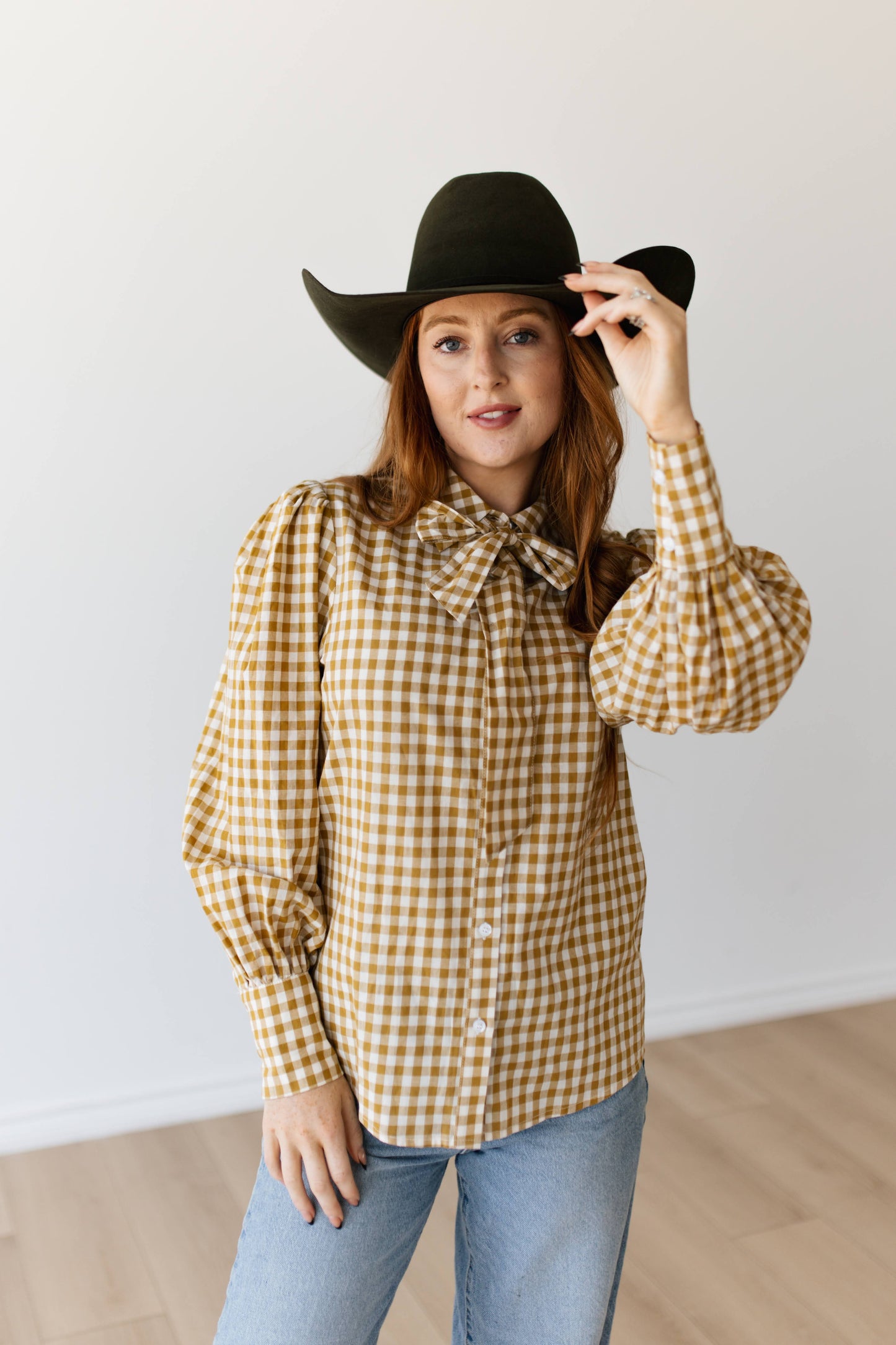 TH11-1  DIJON GINGHAM TOP WITH TIE (7 PIECE)