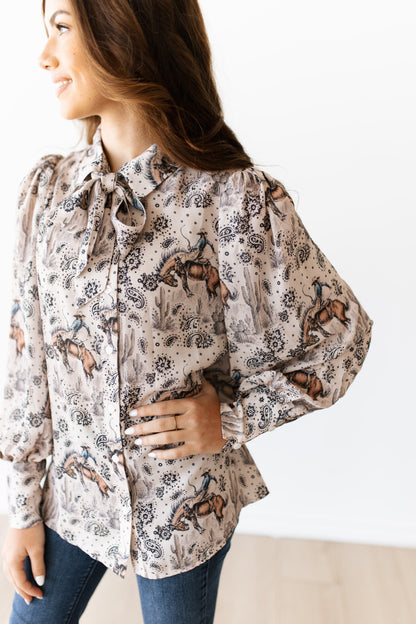 TH2820 IVORY BRONC PAISLEY TIE TOP (7 PIECES)