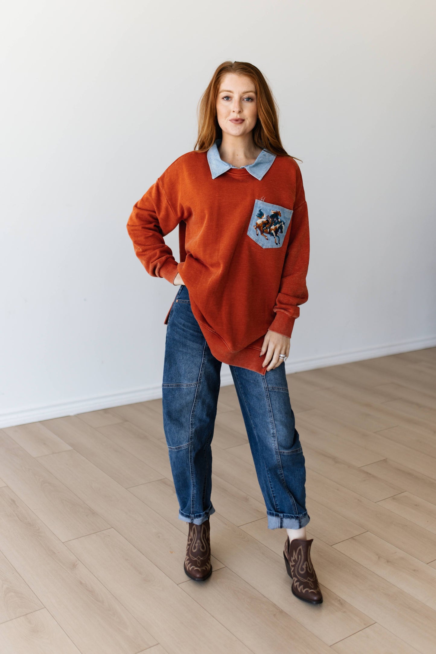 TH2606 RUST COWBOY  DENIM COLLAR SWEATSHIRT (7 PIECE)