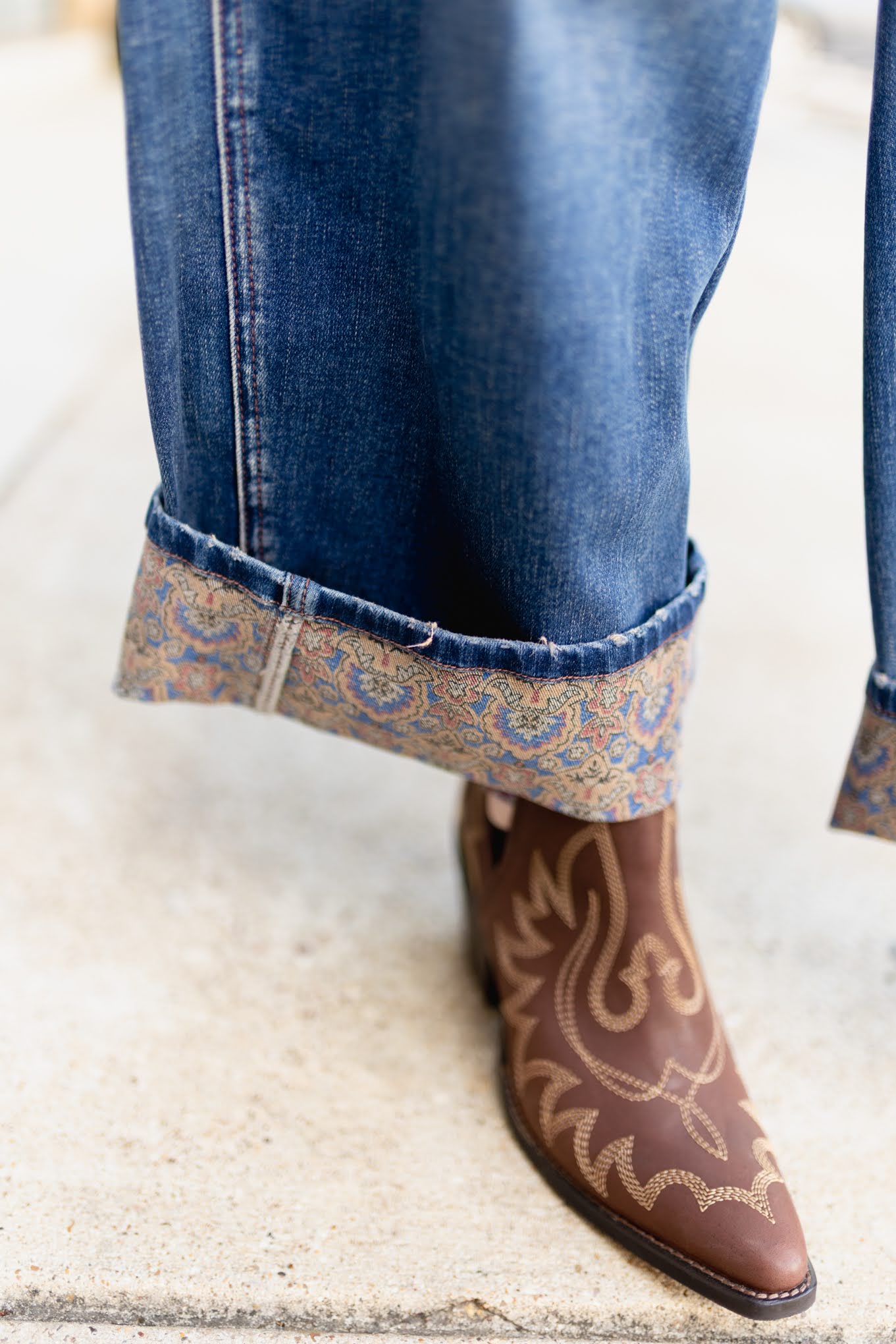 TH201 DENIM CUFF JEANS (7 PIECES)