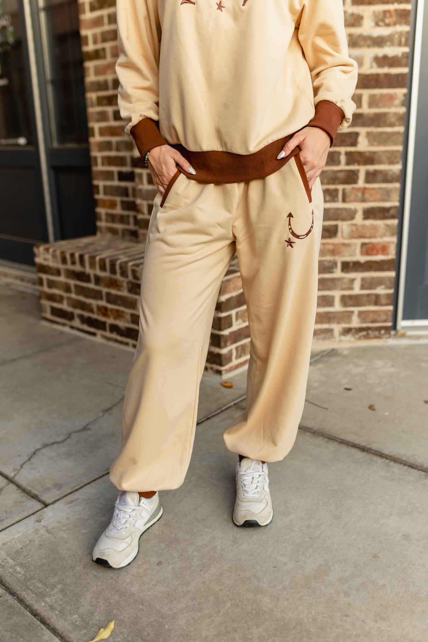 HORSESHOE TAN SWEAT PANT (7 PIECE)