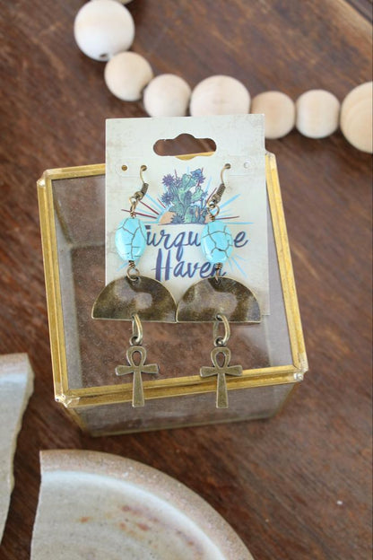 122178 R3-96 ANTIQUE GOLD CROSS AND TURQUOISE ER