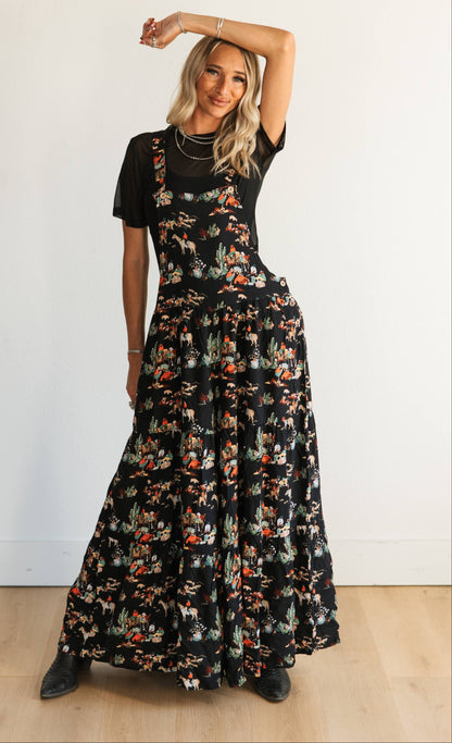 TH86 Overall RUFFLE ROMPER BLACK WAGON (7 Piece)