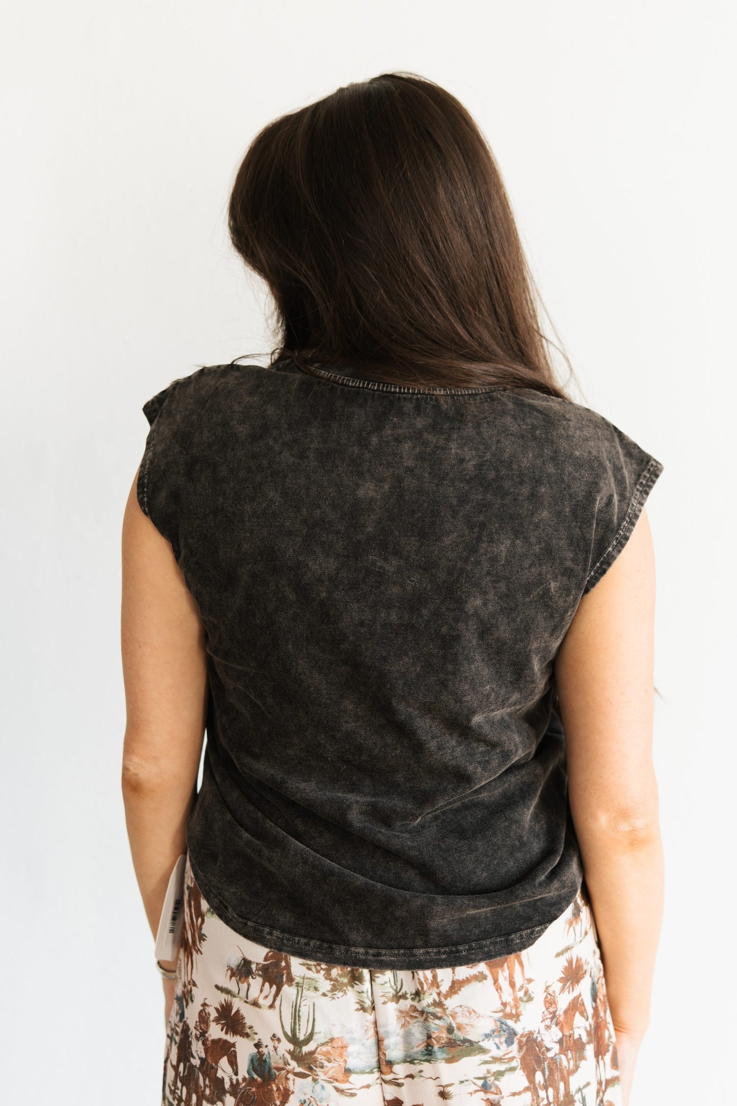 VR3 HOWDY VINTAGE BLACK TANK(6 PIECE- WOMEN)