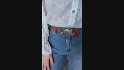 TH75 IVORY RUFFLE TOP (7 Piece)