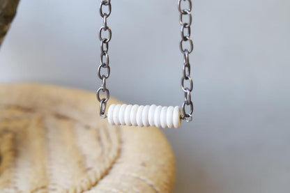 22162 HH166 Bone Necklace