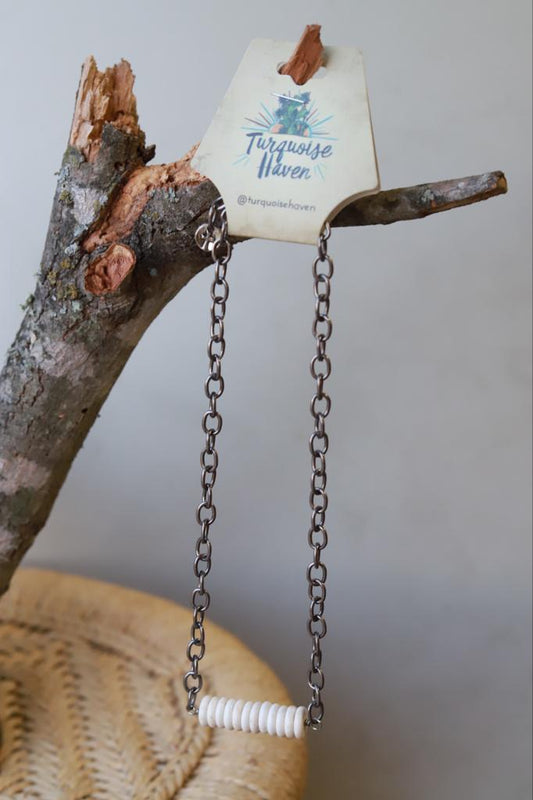 22162 HH166 Bone Necklace