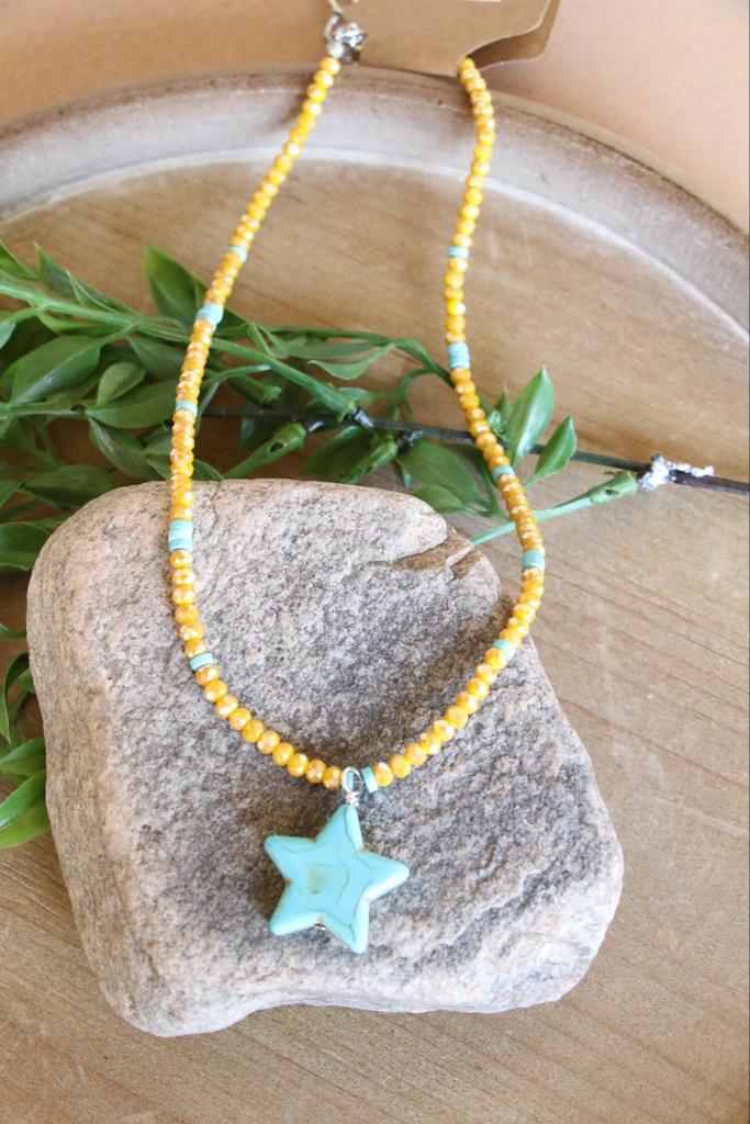 3224 MUSTARD CRYSTAL CHOKER TURQUOISE STAR