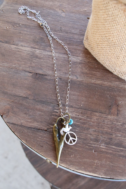 22250 R2-89 Peace Love & Turquosie Chain Necklace