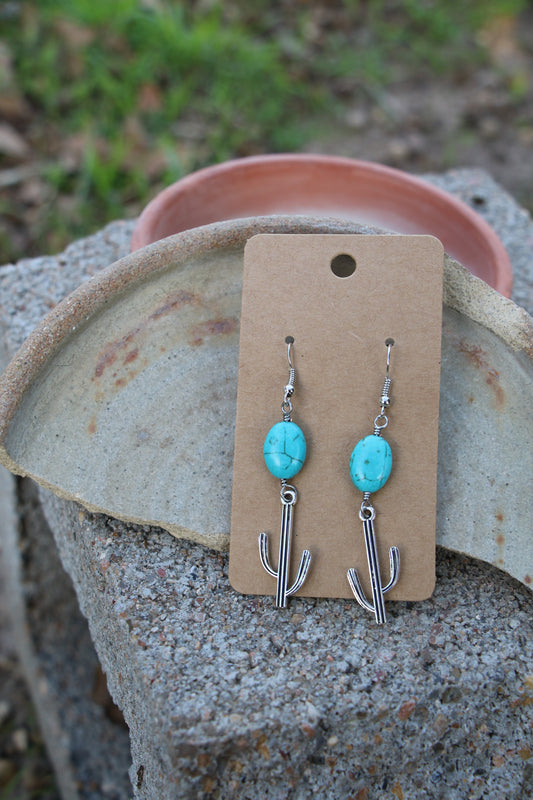 12224 R3-68 TURQ OVAL W/ SHINEY CACTUS DROP