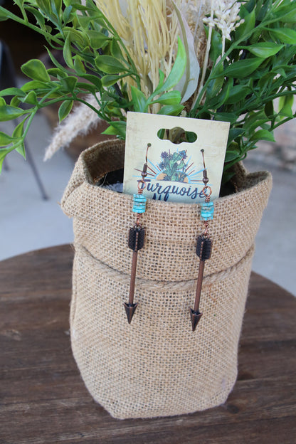 22047 R4-3 Arrow Earrings