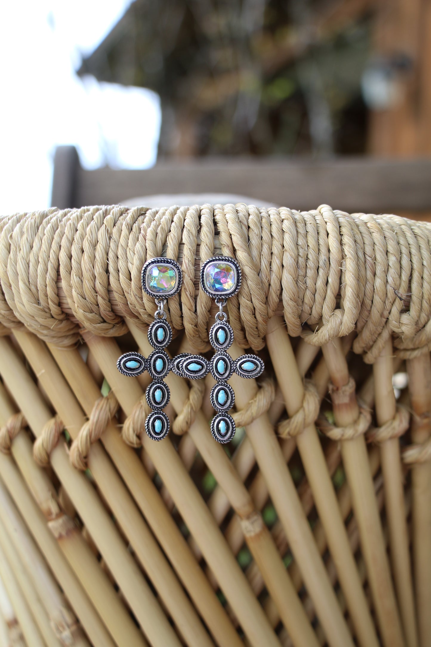 22246 H180  BLING STUD W CROSS DROP ER - Turq