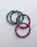 0004 R4-39 TURQ & SILVER BEAD HOOP ER