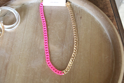 279 R2 -84 NEON PINK MIXED CHAIN NL