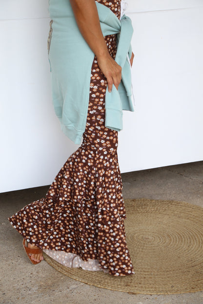 8002 BROWN FLORAL (SINGLES )