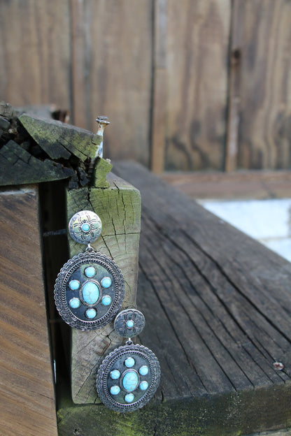 0591 H18 ROUND POST W LARGE OVAL DROP