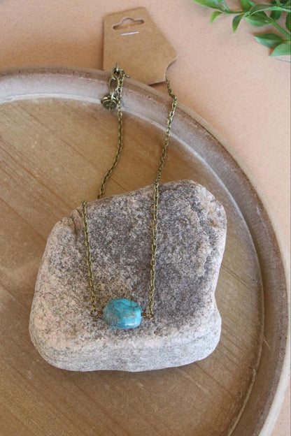 821103 R1-31 AG  Chain 18” Necklace w genuine Turquoise Stone