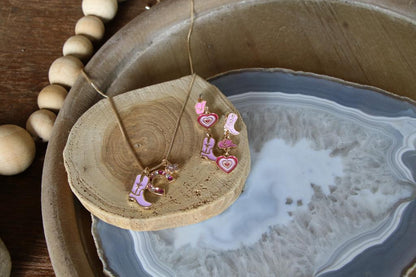 371 B3-3 BOOT HAT AND HEART ER