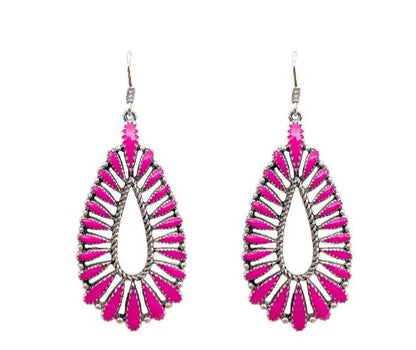 1409 T84 FUCHSIA NEEDLEPOINT TEARDROP ER