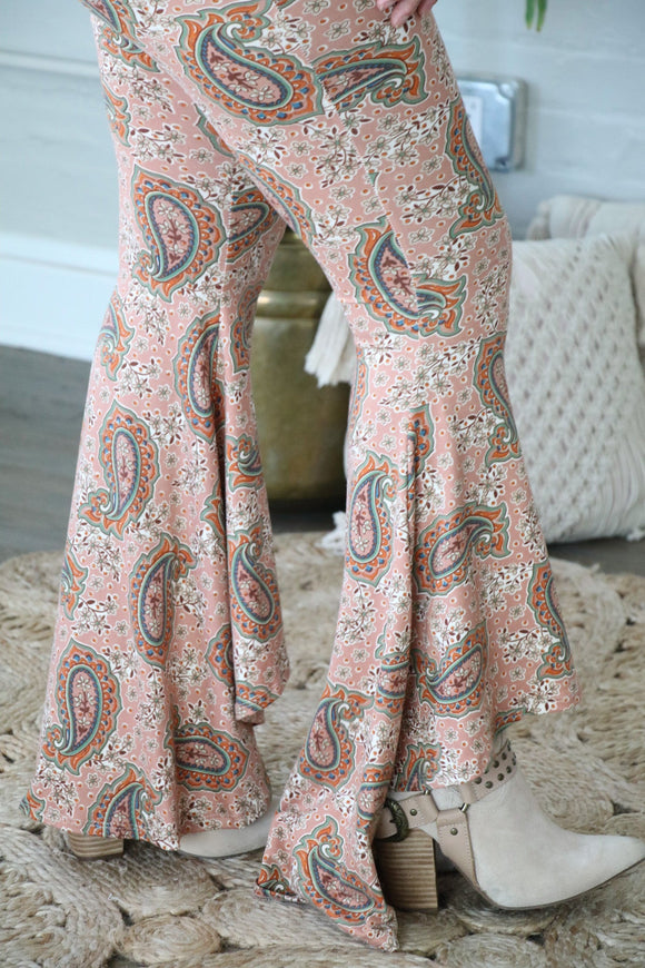 8001 BLUSH PAISLEY (SINGLES)